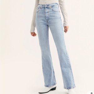 Levi’s Ribcage Jeans